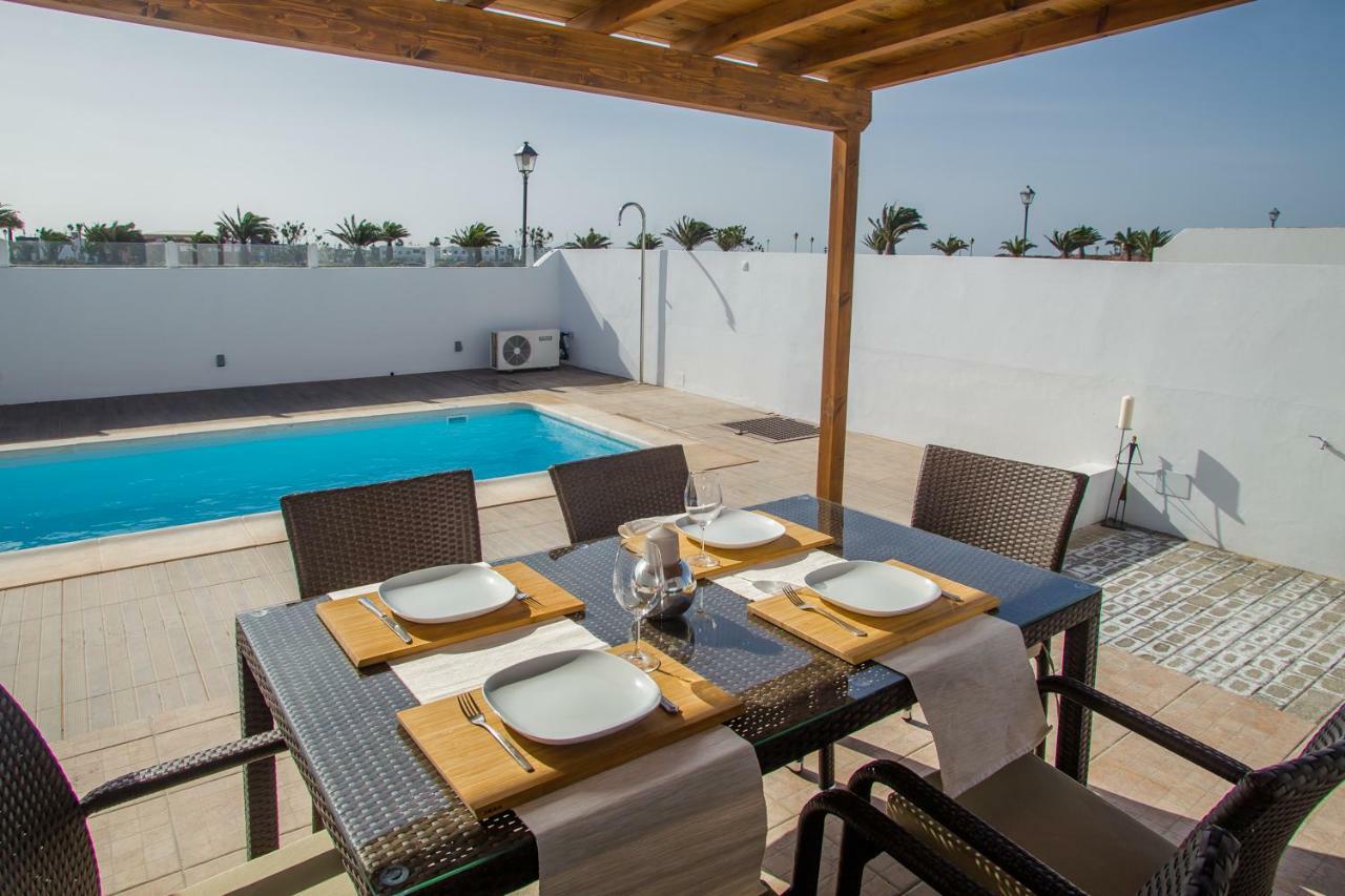 White House - Marina Rubicon - Playa Blanca